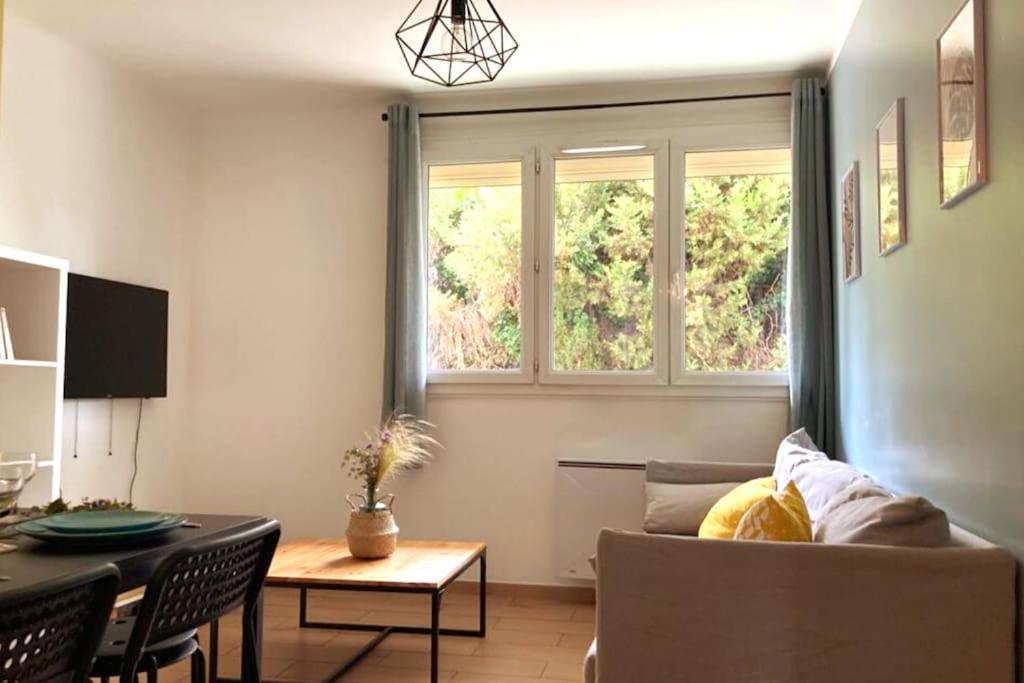 Sous Le Soleil - Appartement Calme Et Proche Du Centre Ville Montpellier Eksteriør billede